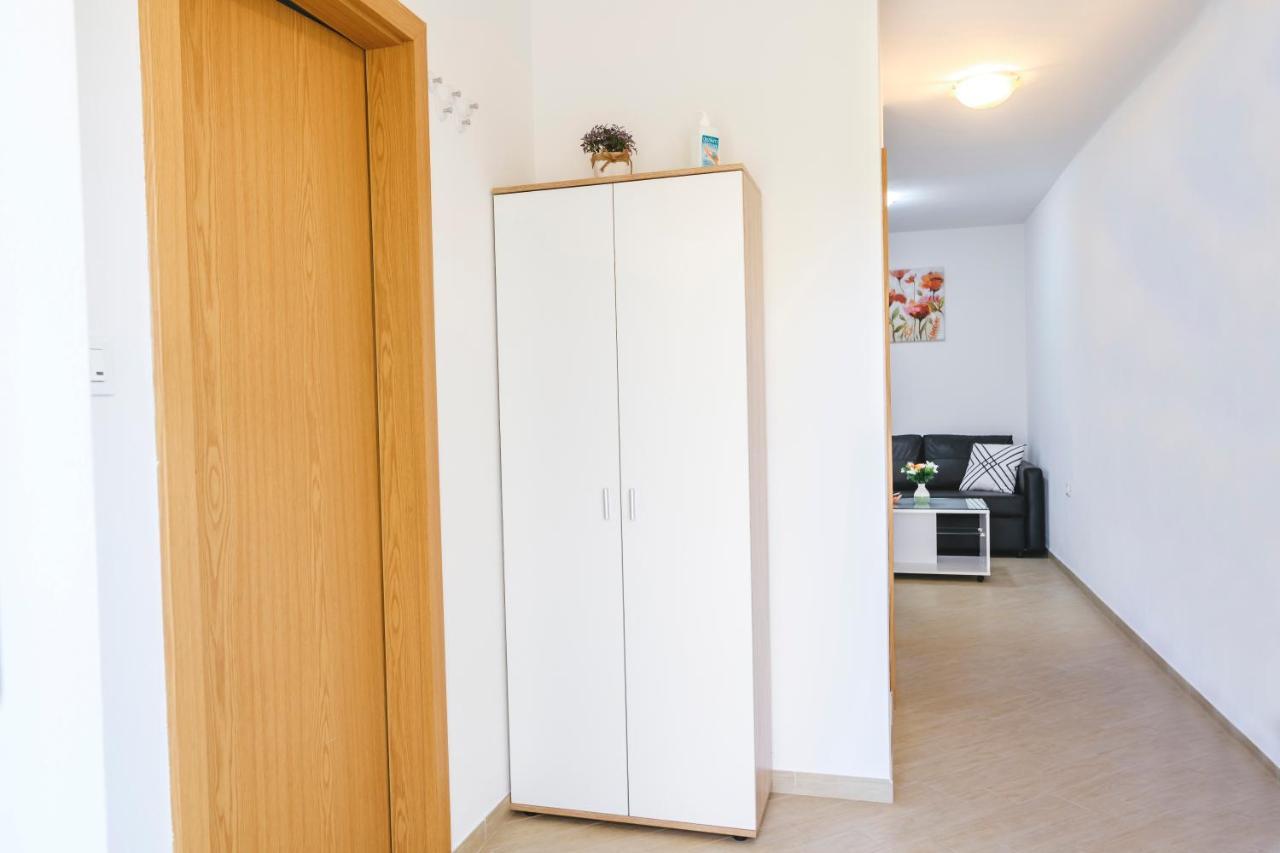 קופר Apartments Mirela מראה חיצוני תמונה